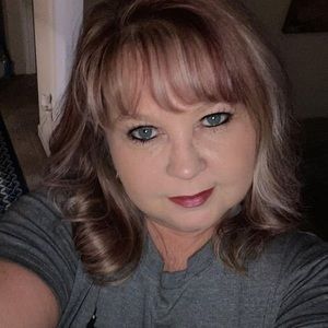 Meet your Posher, Janice